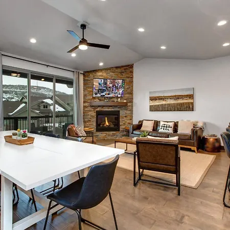 Black Rock Ridge 14494 By Moose Management